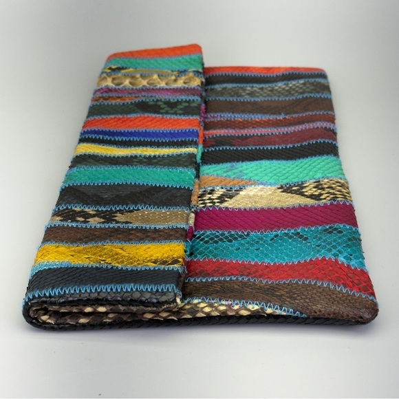 Handcrafted Snakeskin Clutch Bag - Picture 15 of 16